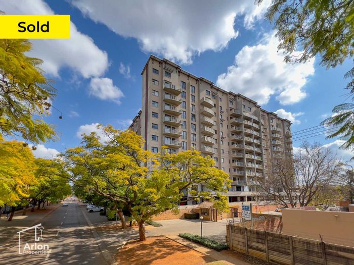 Property #2155245, Apartment for sale in Hatfield