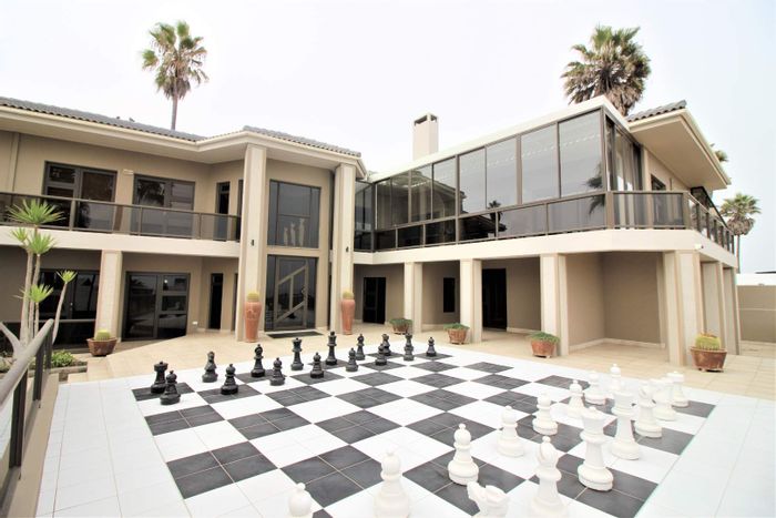 Swakopmund Central Sea View House: Ideal for families, guesthouse potential, spacious entertainment areas.