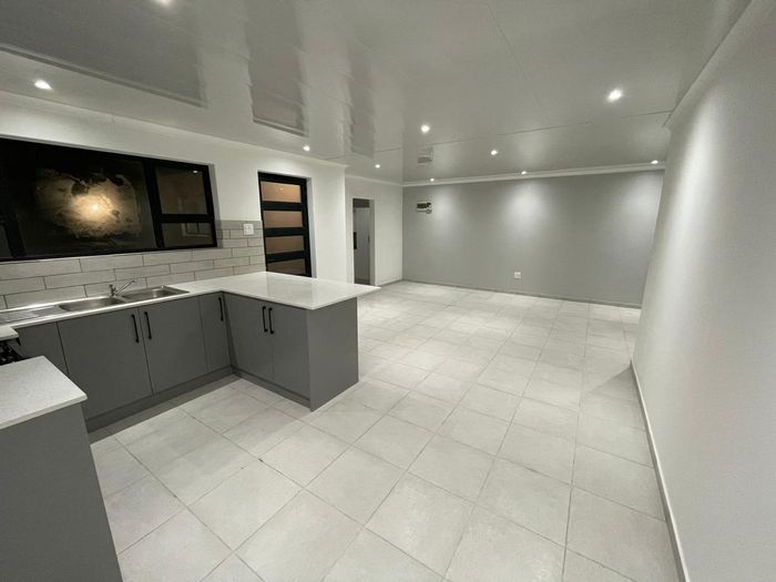Property #2267272, House Sold in Bothasig