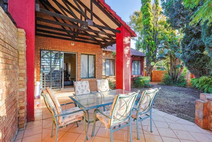 For Sale: 3-Bedroom Townhouse in Moreleta Park with Double Garages and Secure Access.