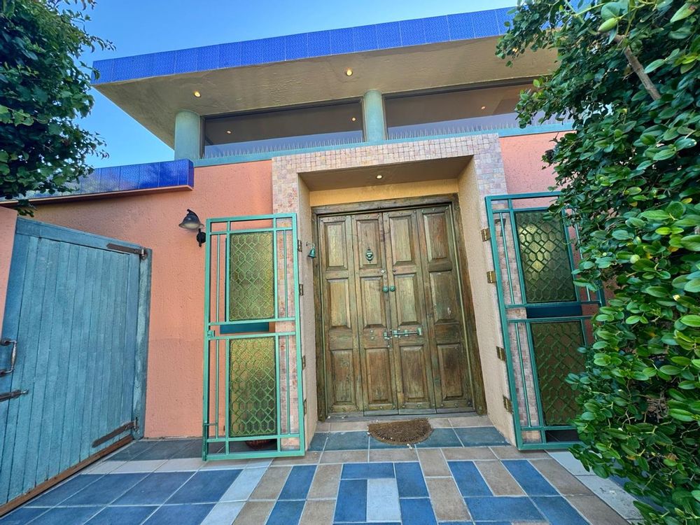 entrance 2 - front of property