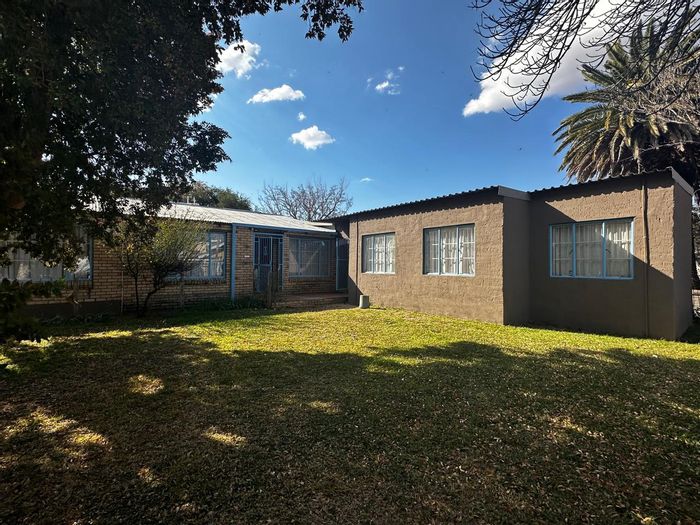 For Sale: NSFAS Accredited 23-Bed Student House in Brandwag, Walk to UFS!