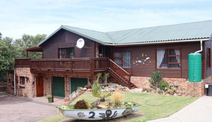 Property #2423790, House For Sale in Gamtoos Mouth Central