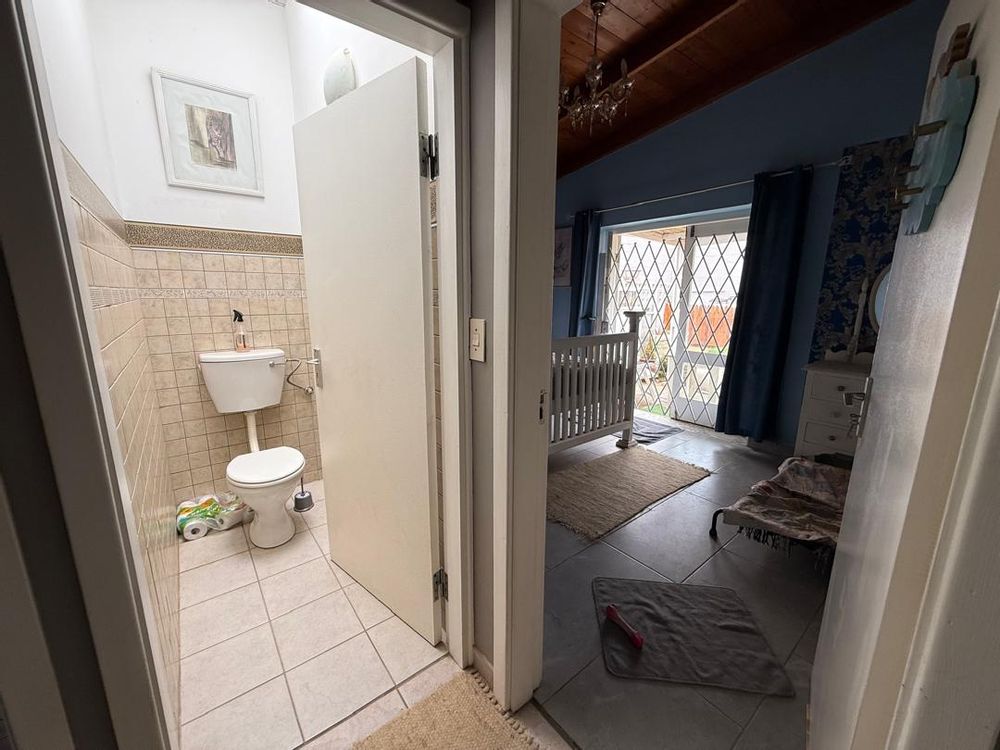 w/c and main bedroom 