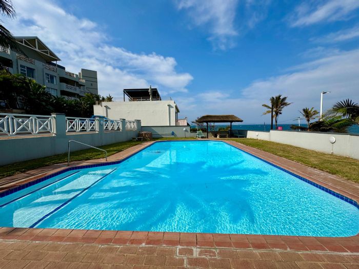 For Sale: 3-Bedroom Apartment in Umdloti Central with Pool and Sea Views.