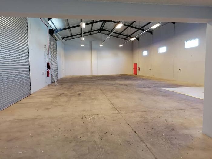 Property #2146120, Industrial rental monthly in Prosperita