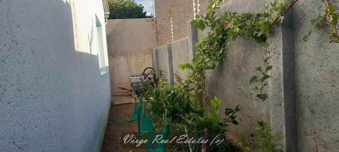 3-bedroom house for sale in Cimbebasia with garage, braai area, and security.