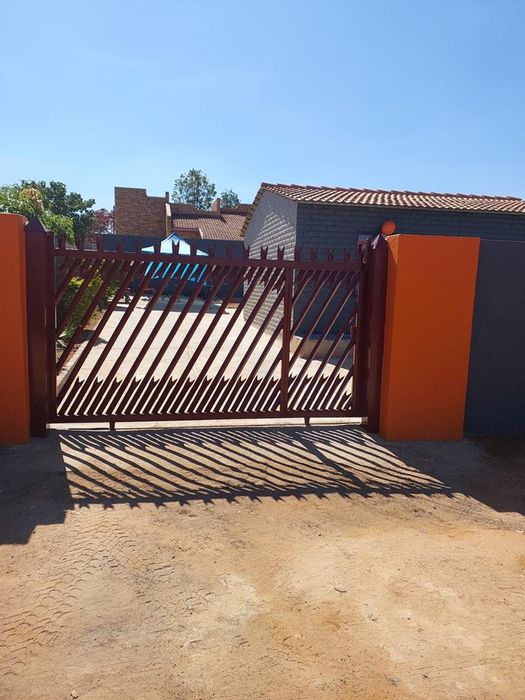 3-Bedroom House For Sale in Soshanguve Central, ideal for student living.