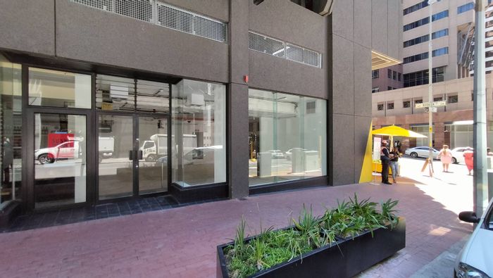 Property #2219770, Retail rental monthly in Cape Town City Centre
