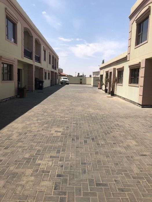 Property #2267573, Apartment For Sale in Lagoon