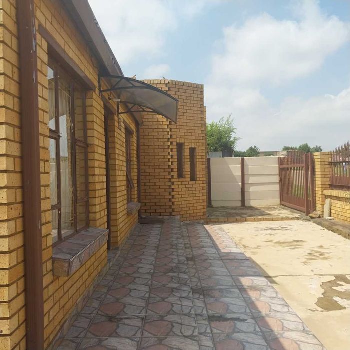 Property #2137062, House for sale in Tsakane & Ext