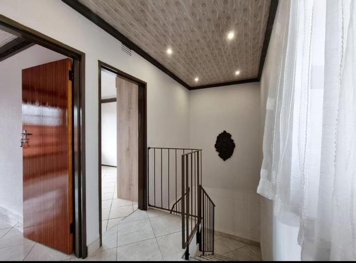 Property #2229229, Townhouse for sale in Ormonde
