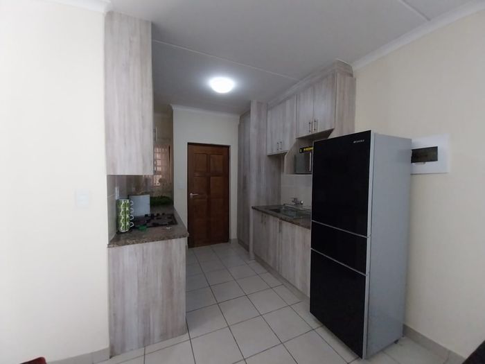 Property #2070325, Apartment pending sale in Brentwood Park