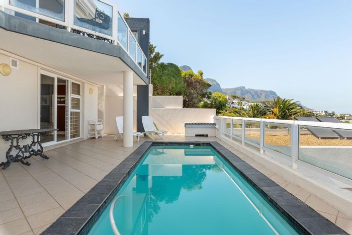 Property #2211852, House for sale in Camps Bay