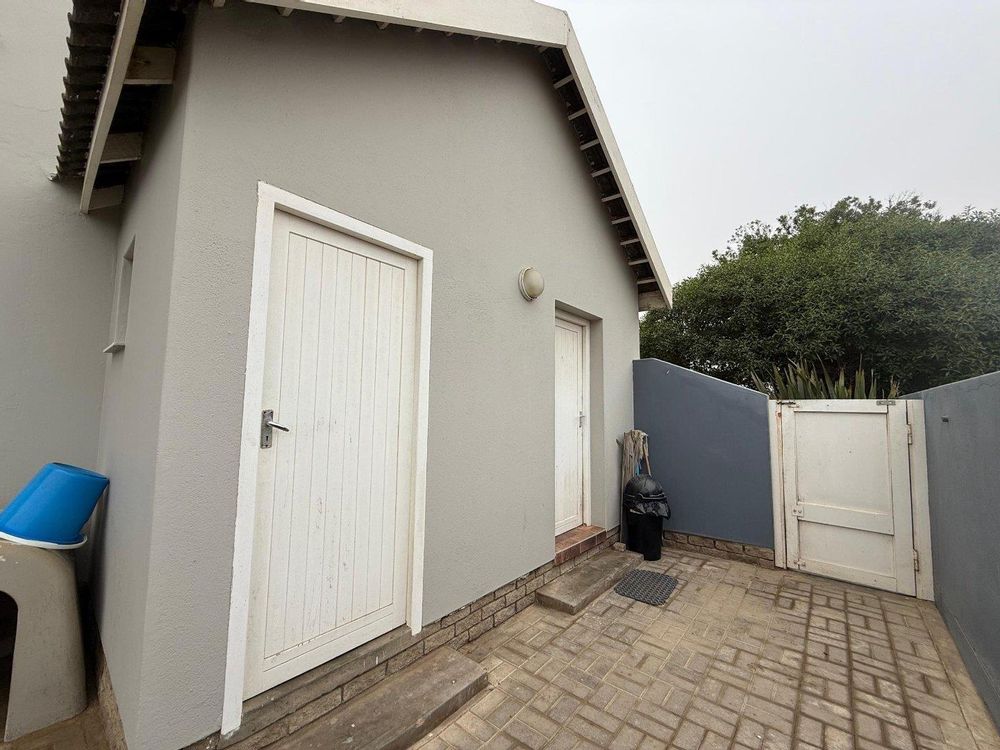 Outside WC and side entrance to scullery