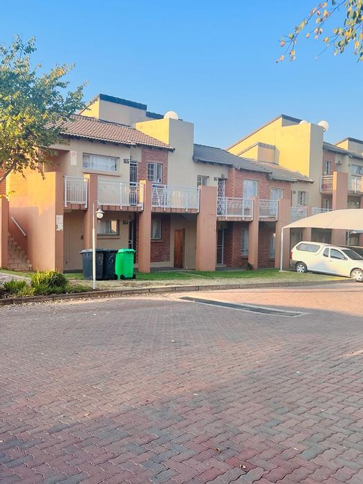 Property #2169074, Apartment for sale in Midrand