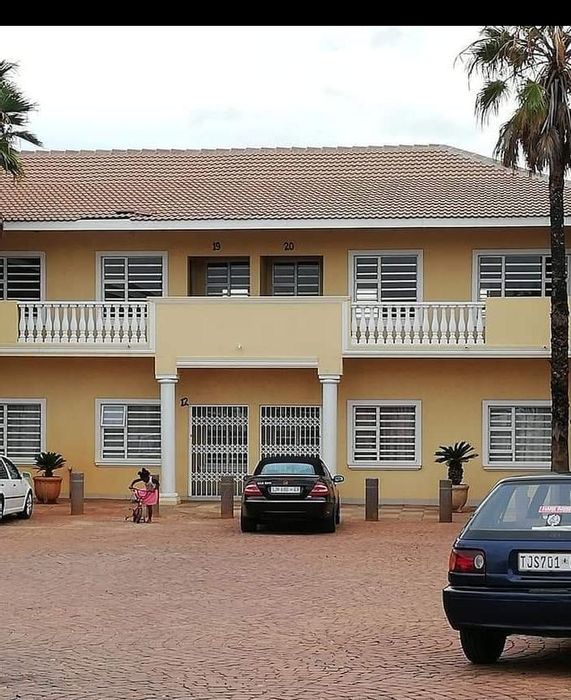 Property #2186288, Business for sale in Lenasia