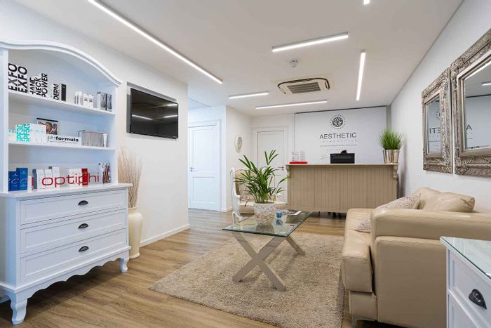 Property #2159037, Office rental monthly in Val De Vie Estate