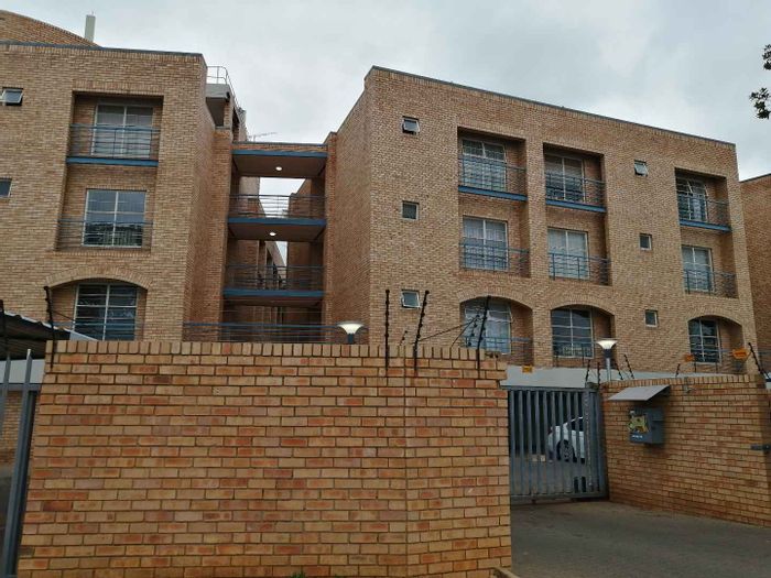 Property #2191110, Apartment rental monthly in Hatfield