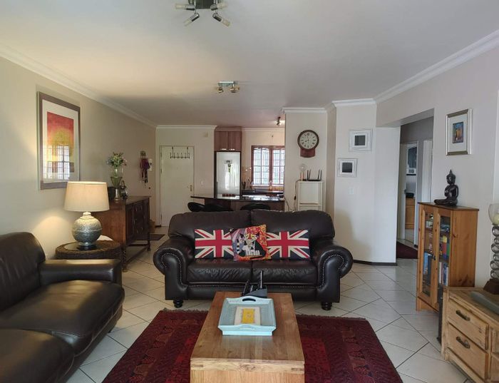 Property #2199966, Apartment rental monthly in Edenburg