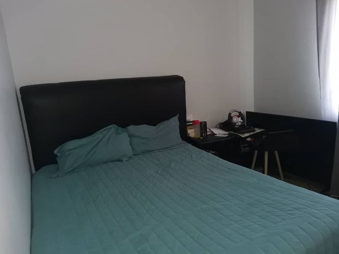 Property #2406998, Townhouse For Sale in Cimbebasia