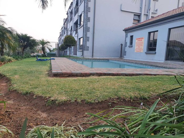 Property #2071876, Apartment for sale in Northgate