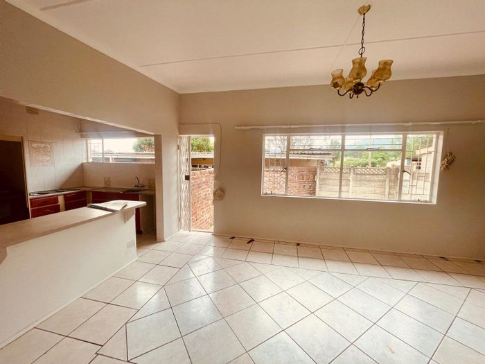 Property #2099878, Apartment for sale in Vryheid