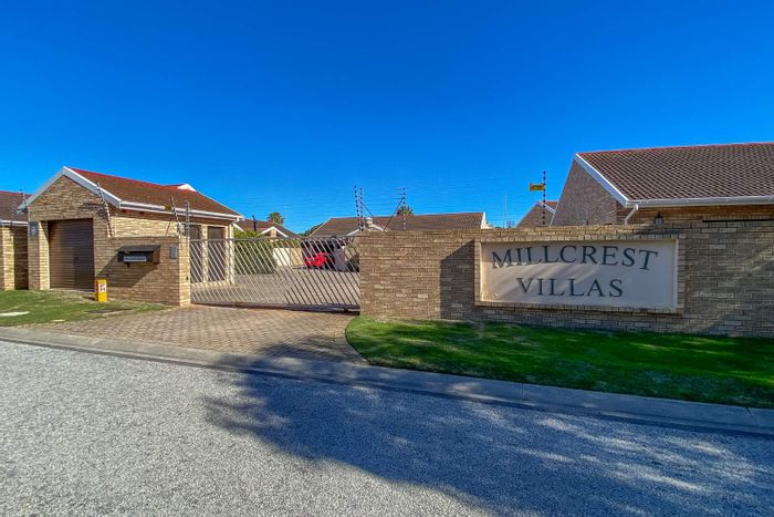 Property #2155320, Townhouse for sale in Summerstrand