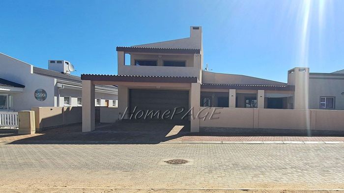 Property #2153654, House for sale in Henties Bay