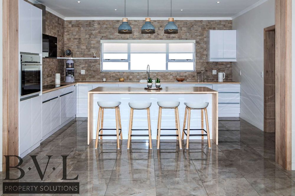 Modern open plan kitchen