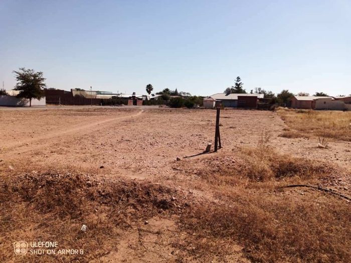 Property #1993969, Vacant Land Residential for sale in Mariental
