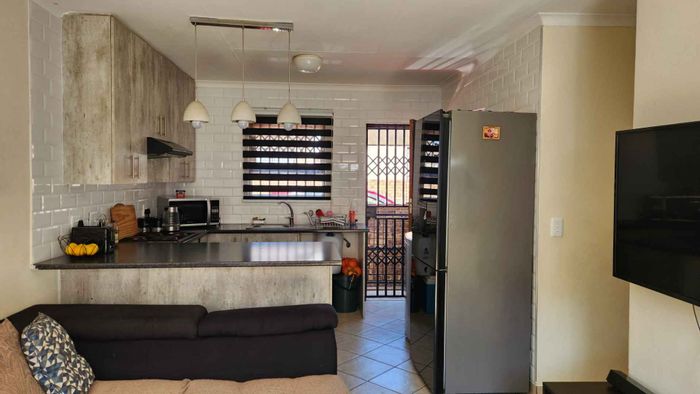 House To Rent in Chantelle Ext 7: 3 beds, garden, clubhouse, secure estate.