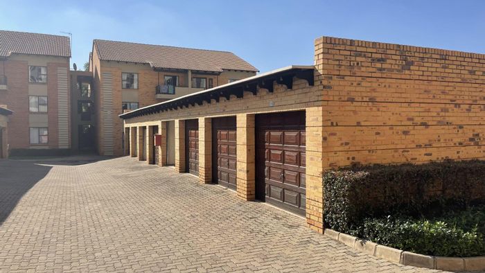 Property #2108976, Apartment for sale in Hatfield