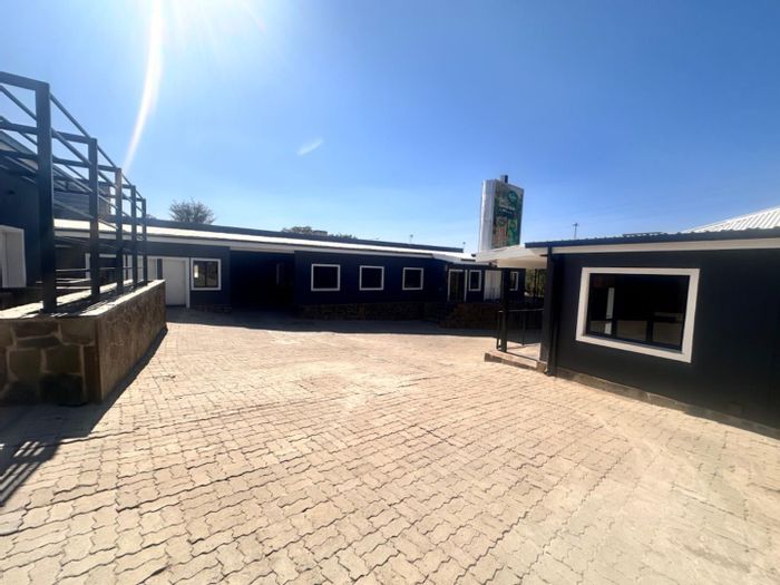 Property #2259340, Apartment rental monthly in Windhoek West