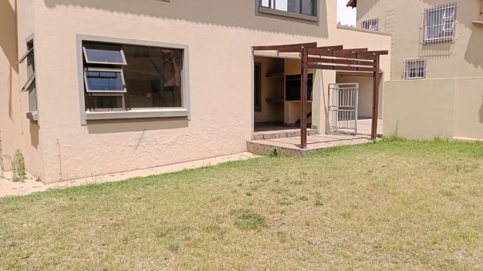 Double Story Cluster For Sale in Glen Marais: Open-plan living, private garden, secure complex.