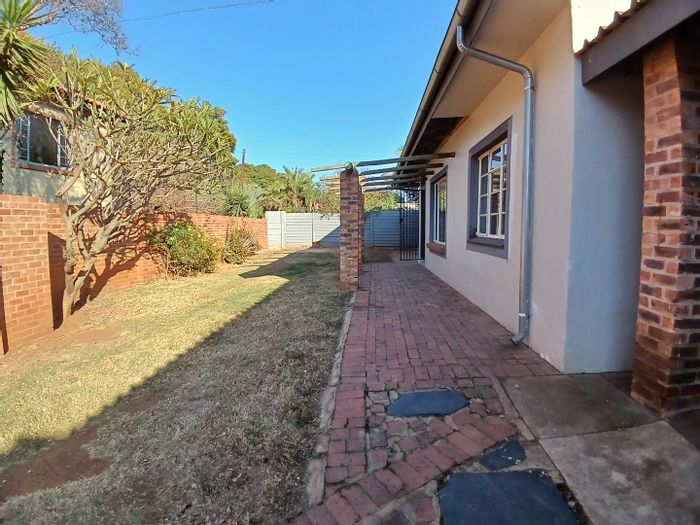 Property #2398424, House Rental Monthly in Wonderboom South
