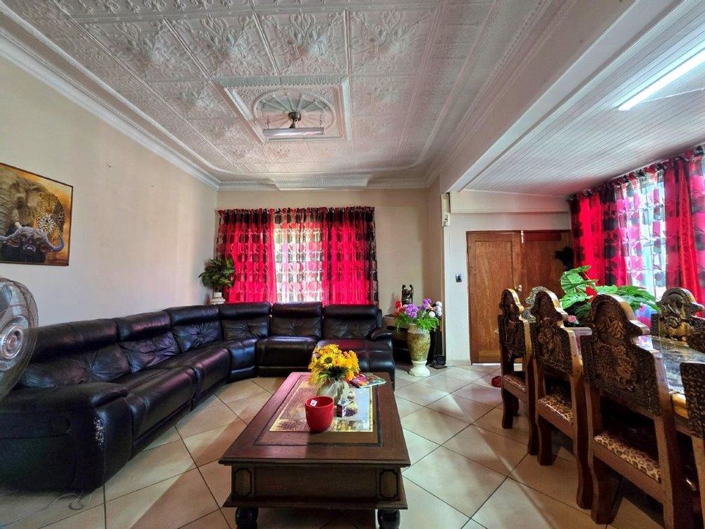 Lounge - Dining Room