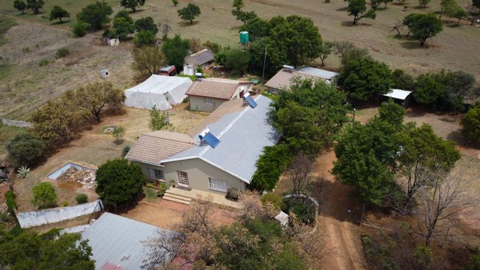 Property #2176706, Small Holding for sale in Hartbeespoort Rural