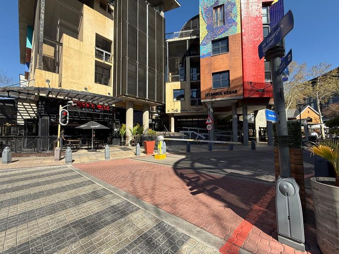 Office To Rent in Birnam: Prime location, flexible layouts, secure parking, and amenities.