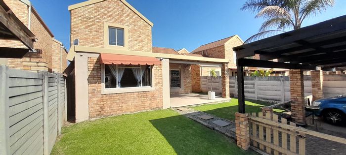 Property #2172063, Townhouse for sale in Wilgeheuwel