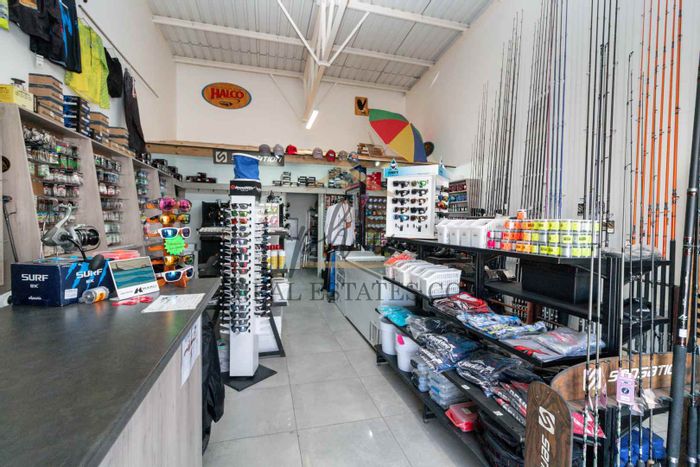 Property #2255706, Retail for sale in Mile 4