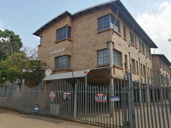 Property #2220099, Apartment rental monthly in Hatfield