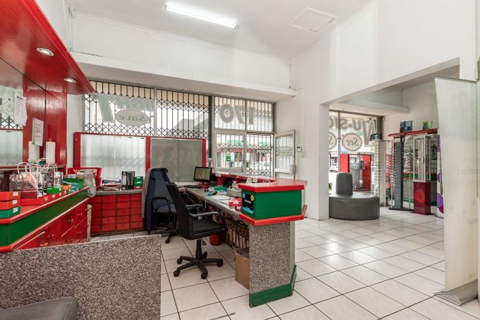 Retail Property For Sale in Parow Central: Dual Offices, Ample Parking, Versatile Layout.