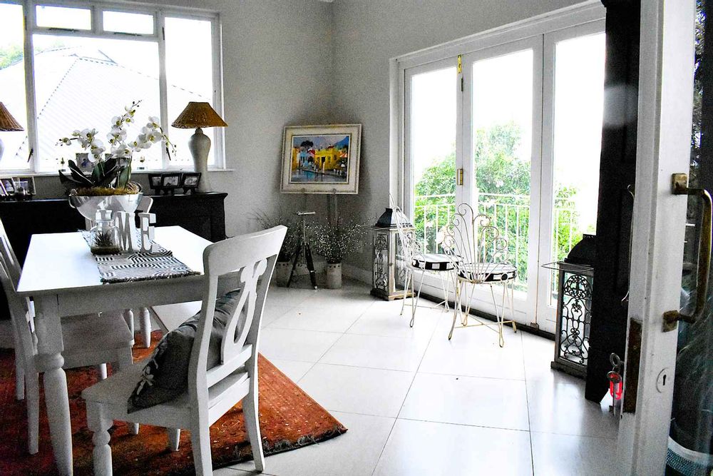 First floor dining area