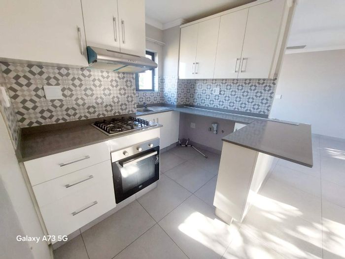 Property #2393776, House Rental Monthly in Palm Lakes Estates