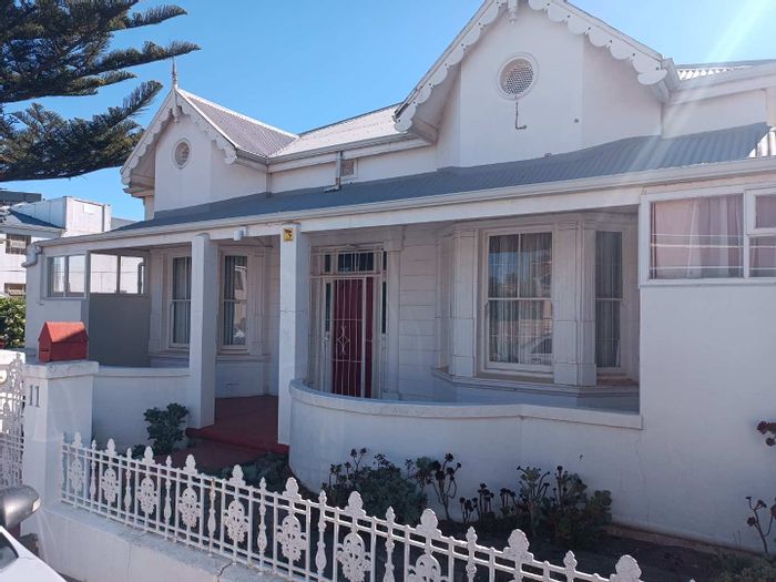 Caledon Central Houses for sale