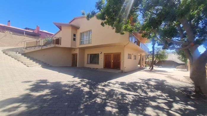 Property #2188440, House rental monthly in Klein Windhoek