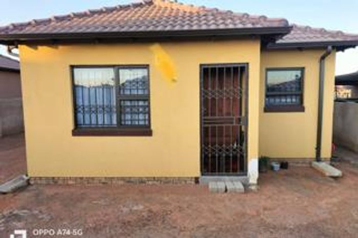 Property #2204077, House for sale in Soshanguve Ext