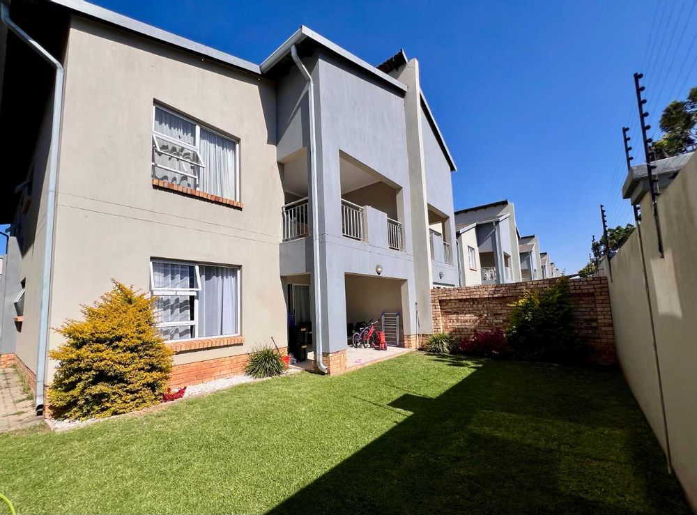 Managable garden with privacy