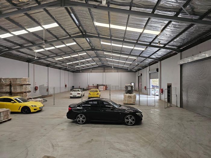 Mixed Use Property To Rent in Stanger Central with ample space and access.